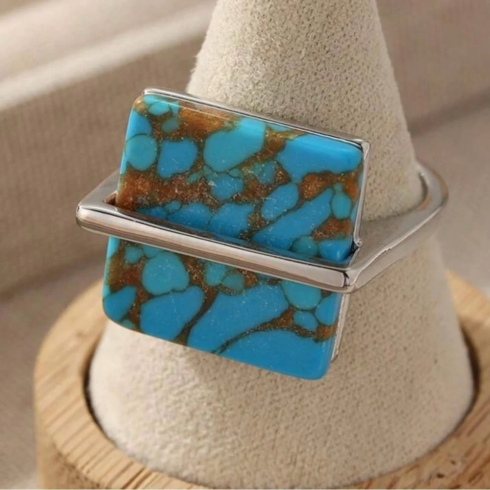 Turquoise and Silver Modern Statement Ring - Picture 4 of 10